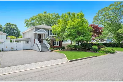 4 Florence Street, Nesconset, NY 11767 - Photo 4