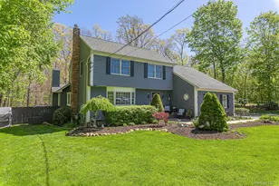 283 Pipe Stave Hollow Rd, Miller Place, NY 11764 - Photo 2
