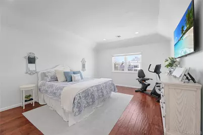 20 Chateau Drive, Manorville, NY 11949 - Photo 30