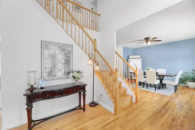 20 Chateau Drive, Manorville, NY 11949 - Photo 6