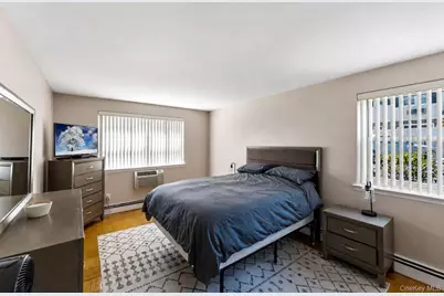 250 N Village Avenue #A24, Rockville Centre, NY 11570 - Photo 8