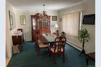 581 Grand Avenue, Lindenhurst, NY 11757 - Photo 8