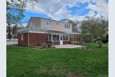 33 Nassau Boulevard, West Hempstead, NY 11552 - Photo 10