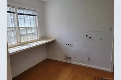 33 Nassau Boulevard, West Hempstead, NY 11552 - Photo 40