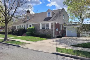 33 Nassau Blvd, West Hempstead, NY 11552 - Photo 2