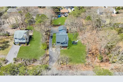 343 Oak Avenue, Flanders, NY 11901 - Photo 4