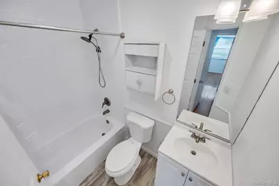 343 Oak Avenue, Flanders, NY 11901 - Photo 30