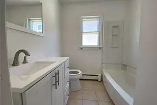 9 Nassau Rd, Glen Cove, NY 11542 - Photo 12