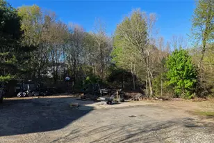 155 Huckleberry Turnpike, Wallkill, NY 12589 - Photo 8