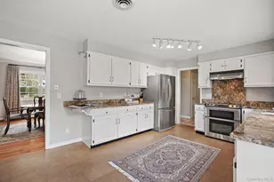 112 Parkview Rd N, Pound Ridge, NY 10576 - Photo 10