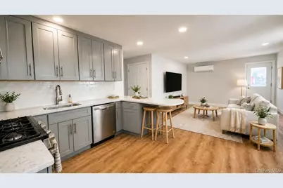 27 Southridge Drive #1, Glen Cove, NY 11542 - Photo 2