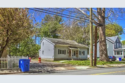 32 Genung Street, Middletown, NY 10940 - Photo 1
