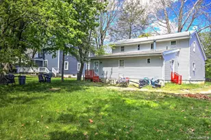 32 Genung St, Middletown, NY 10940 - Photo 2