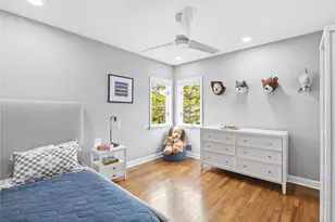 1 White Oak Dr, Port Washington, NY 11050 - Photo 14