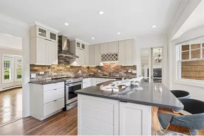 5 Maryland Boulevard, Hampton Bays, NY 11946 - Photo 6