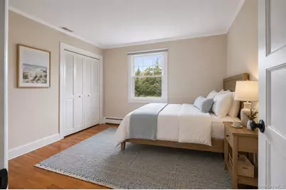 5 Maryland Boulevard, Hampton Bays, NY 11946 - Photo 12