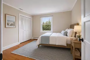 5 Maryland Blvd, Hampton Bays, NY 11946 - Photo 12
