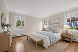 5 Maryland Blvd, Hampton Bays, NY 11946 - Photo 10