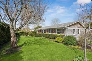 5 Maryland Blvd, Hampton Bays, NY 11946 - Photo 18