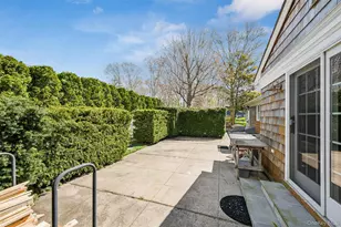 5 Maryland Blvd, Hampton Bays, NY 11946 - Photo 14