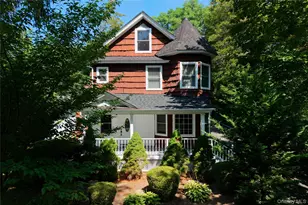193 Woodbury Rd, Woodbury, NY 11797 - Photo 2