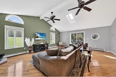 513 Mullock Road, Port Jervis, NY 12771 - Photo 10