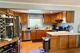 42 Waterstone Rd, Greenwood Lake, NY 10925 - Photo 6
