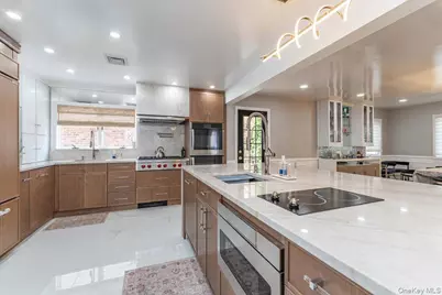 821 Napoleon Street, Woodmere, NY 11598 - Photo 8