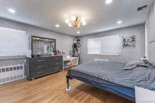 821 Napoleon St, Woodmere, NY 11598 - Photo 10