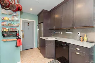151 Centre Ave, New Rochelle, NY 10805 - Photo 6
