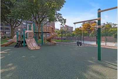 166-25 Powells Cove Boulevard #17G, Whitestone, NY 11357 - Photo 32
