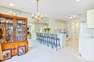 11 Vista Dr, Manorville, NY 11949 - Photo 12
