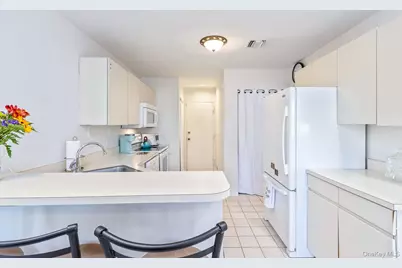 11 Vista Drive #11, Manorville, NY 11949 - Photo 14