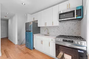 205-28 116 Rd, Saint Albans, NY 11412 - Photo 14