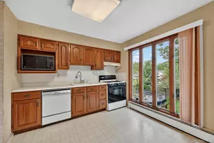 105 Lakewood Dr, Congers, NY 10920 - Photo 12
