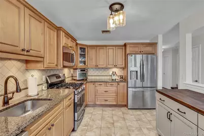 113 Erin Lane, East Setauket, NY 11733 - Photo 12