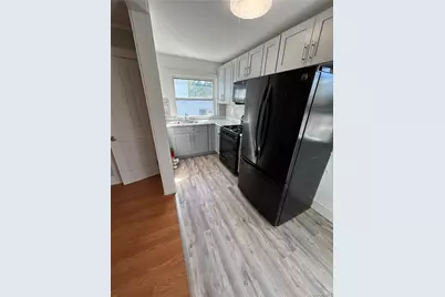 72 Soundview Street #2, New Rochelle, NY 10805 - Photo 6