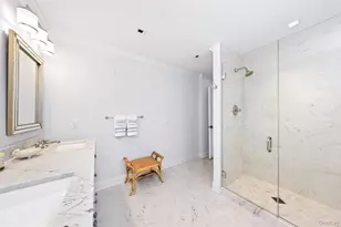 299 Narrow Ln, Southampton, NY 11968 - Photo 20