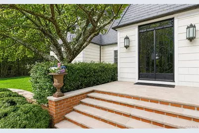 299 Narrow Lane, Southampton, NY 11968 - Photo 44