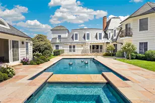 299 Narrow Ln, Southampton, NY 11968 - Photo 2