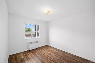220-04 Stronghurst Ave, Queens Village, NY 11427 - Photo 12