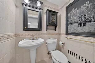 61 Crestwood Dr, Huntington Station, NY 11746 - Photo 10
