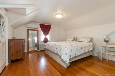 1067 Theodora Street, Franklin Square, NY 11010 - Photo 16