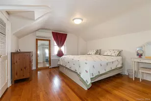 1067 Theodora St, Franklin Square, NY 11010 - Photo 16