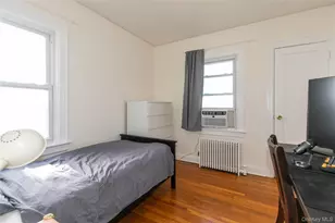 1067 Theodora St, Franklin Square, NY 11010 - Photo 14