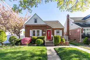1067 Theodora St, Franklin Square, NY 11010 - Photo 2