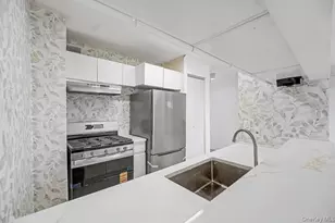 60 Henry St, New York, NY 10002 - Photo 12