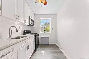 67-46 223rd Pl, Bayside, NY 11364 - Photo 6
