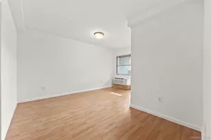 71-33 162nd St, Fresh Meadows, NY 11365 - Photo 10