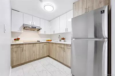35-20 146th Street #3B, Flushing, NY 11354 - Photo 4